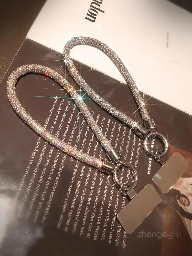 1pcs Short Full Diamond Mobile Phone Lanyard Women's Small Fragrant Wind Short Wrist Case Universal Anyard Metal Clip Lanyard DY