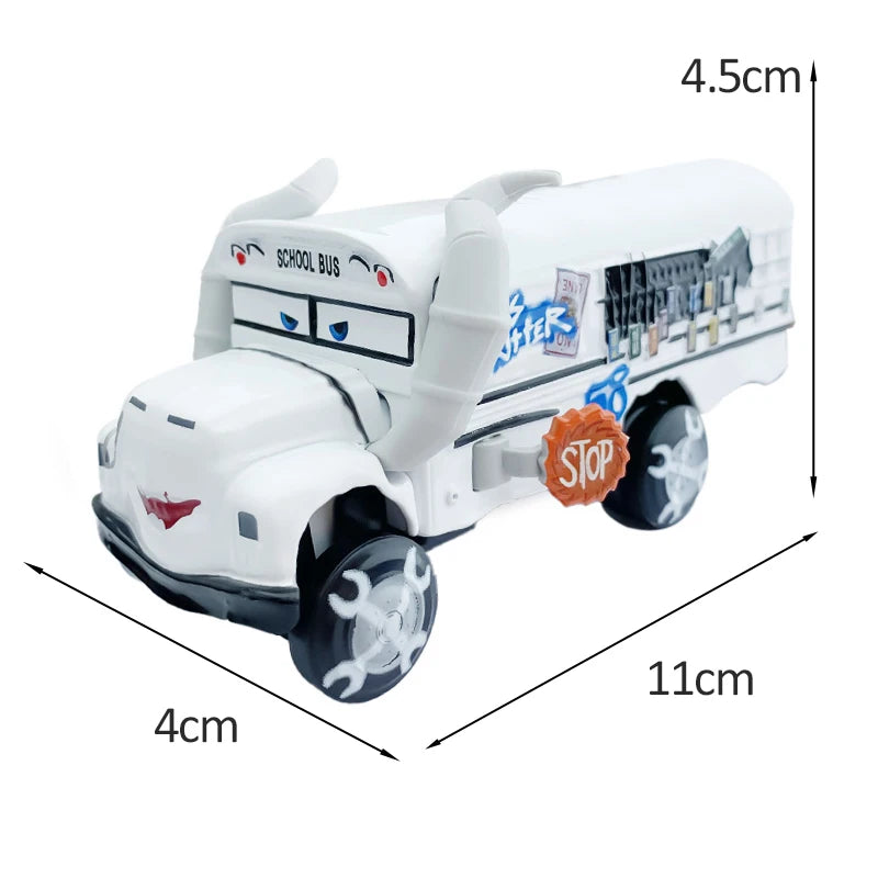 Disney Pixar Cars 3 2 Toy Lightning Mcqueen Mack Truck Mater Miss Fritter Frank Queen car racer Metal Collection children gift