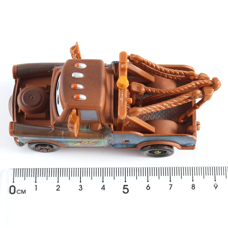 Disney Pixar Cars 3 2 Toy Lightning Mcqueen Mack Truck Mater Miss Fritter Frank Queen car racer Metal Collection children gift
